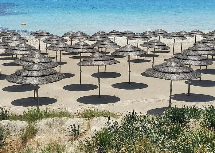 Narcissos \'Nissi Beach\' Apartment A8